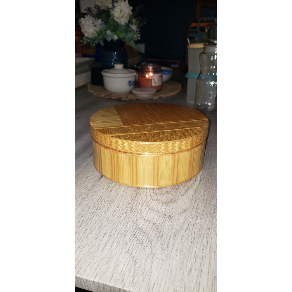 Vintage Woven Bamboo Trinket Box Round Red Lined Geometric Lid Storage Decor